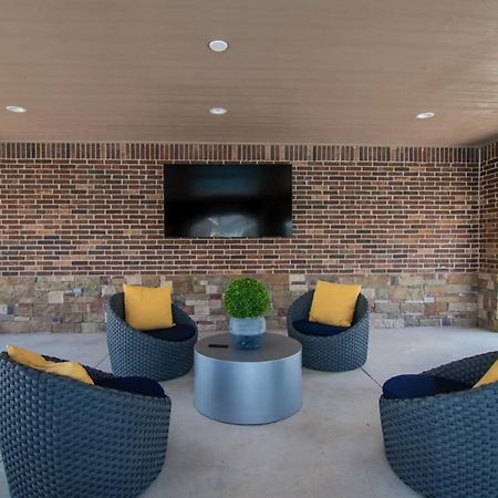 Landing At Center 301 - 2 Bedrooms In Belton Ngoại thất bức ảnh