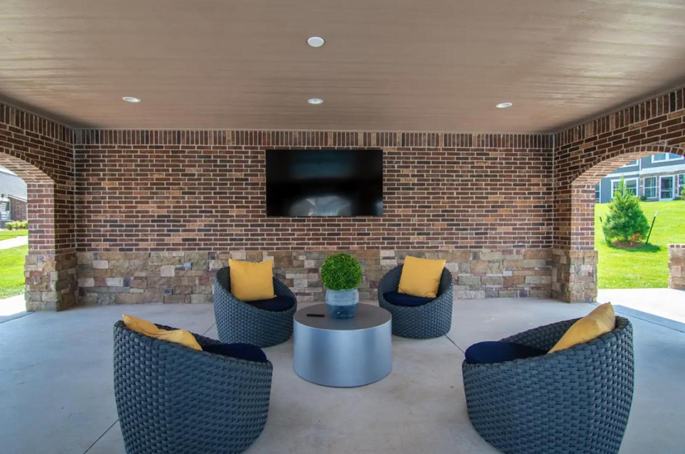 Landing At Center 301 - 2 Bedrooms In Belton Ngoại thất bức ảnh